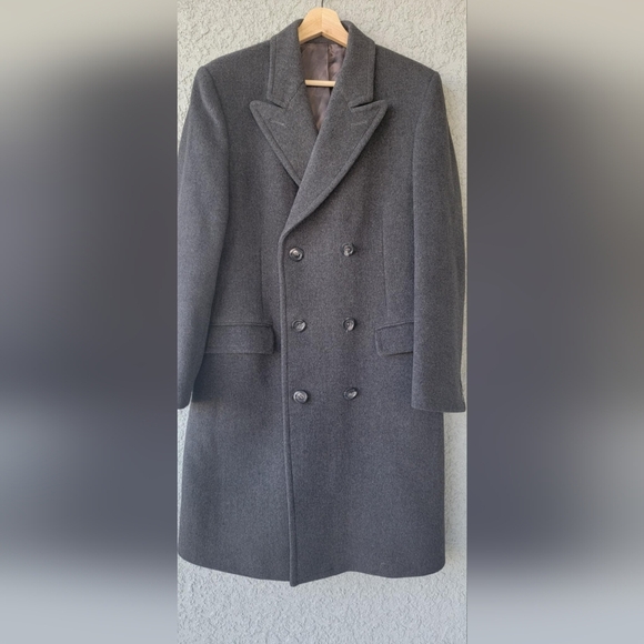 Lord & Taylor Gray Cashmere Wool Blend Coat Classic Tailored Style - Picture 1 of 5